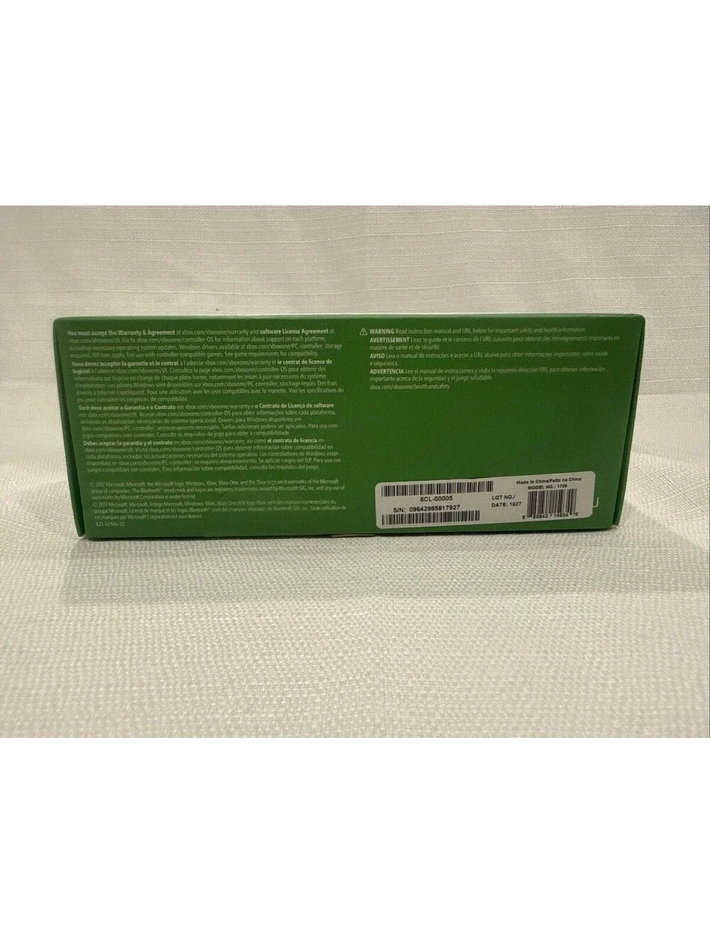 NEW |Sealed| Microsoft Xbox One Black Wireless Controller Model 1708 Bluetooth